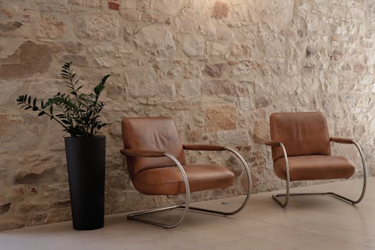 Jak Vybrat Ideální Křeslo do Předsíně: Styl, Komfort a Materiál